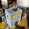 20260106_133658 Boîte à Cartes HeroQuest Artisanale — Rangement Premium 3D
