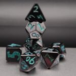 Set de Dés JDR en Métal – L’Obsidienne des Abysses