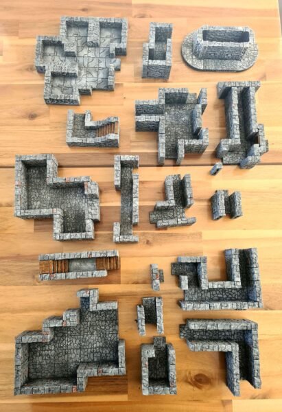 Ensemble de tuiles de donjon modulables système OpenLock, murs et sols en pierre pour JDR imprimés en 3D, pièces de donjon sur mesure peintes à la main.