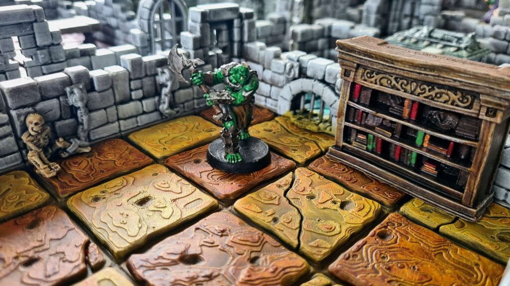 Figurine d'orc du jeu de base HeroQuest dans un décor de donjon 3D détaillé avec une bibliothèque et des squelettes, Les Trésors du Donjon.